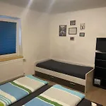Luna Apartment *